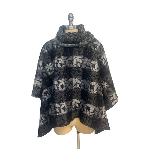 Anthropologie Sleeping on Snow Wintertide Reversible Turtleneck Sweater Poncho - Picture 2 of 7